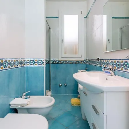 Frontemare Delle Ninfe Villa